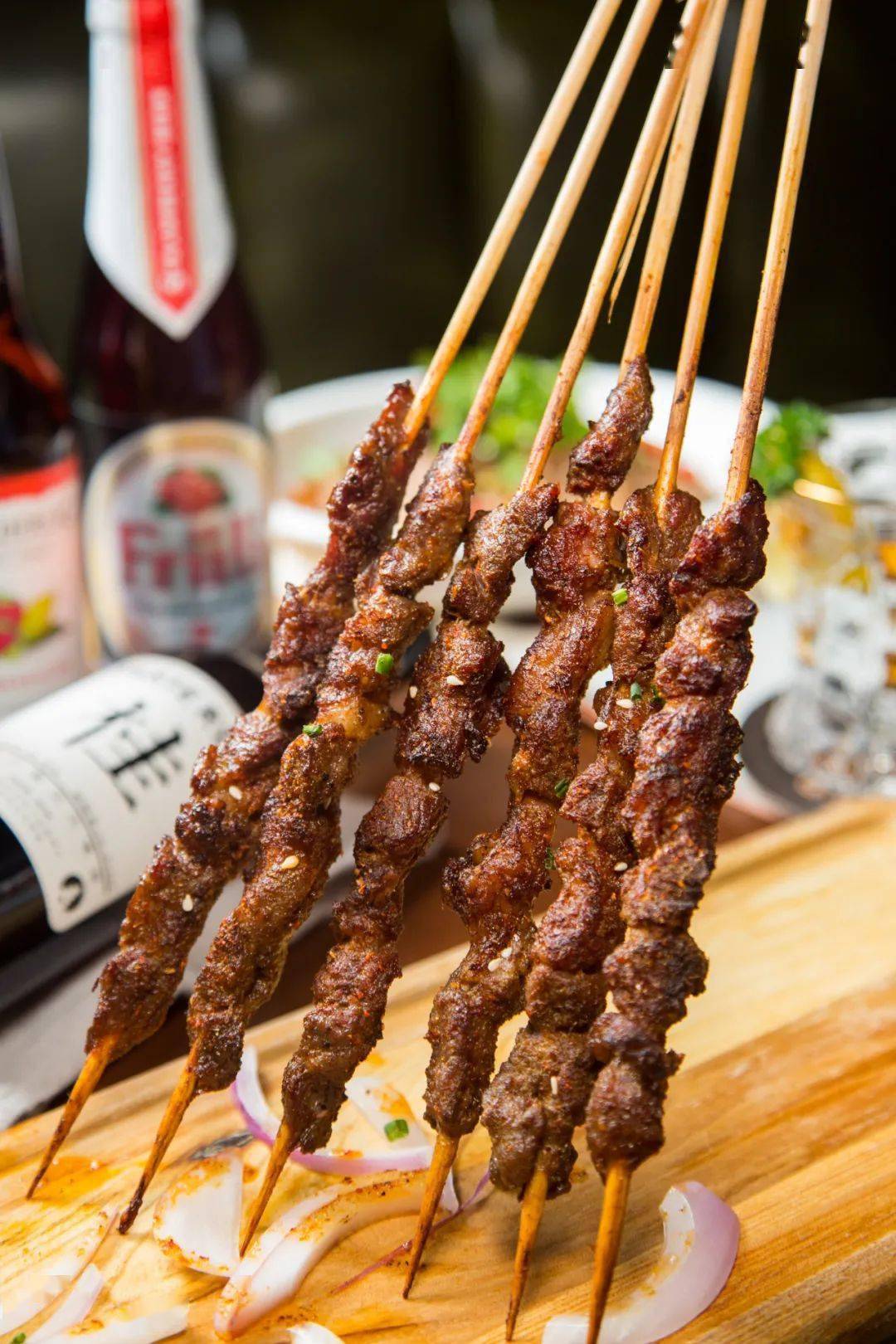 39.9元起抢!这家藏着1000 款酒的『精酿啤酒博物馆』,承包了一大半福