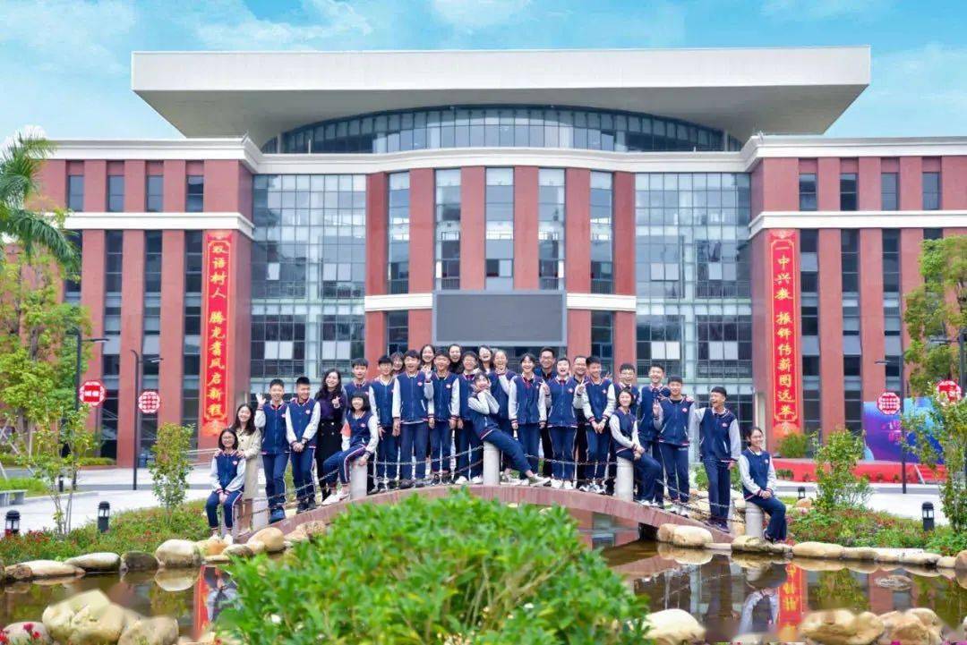 阳光微熹,惠州一中双语国际学校