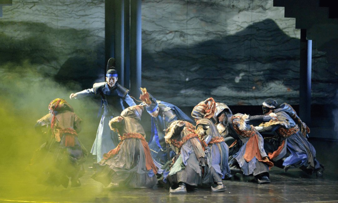 愿有一人念你冷暖