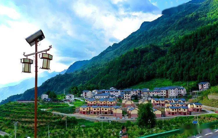 扶贫印记偏远山村变3a景区巫溪茶山村搭上旅游产业扶贫快车