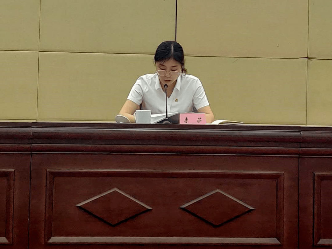 共青团南部县十二届二次全会(扩大)会议召开!