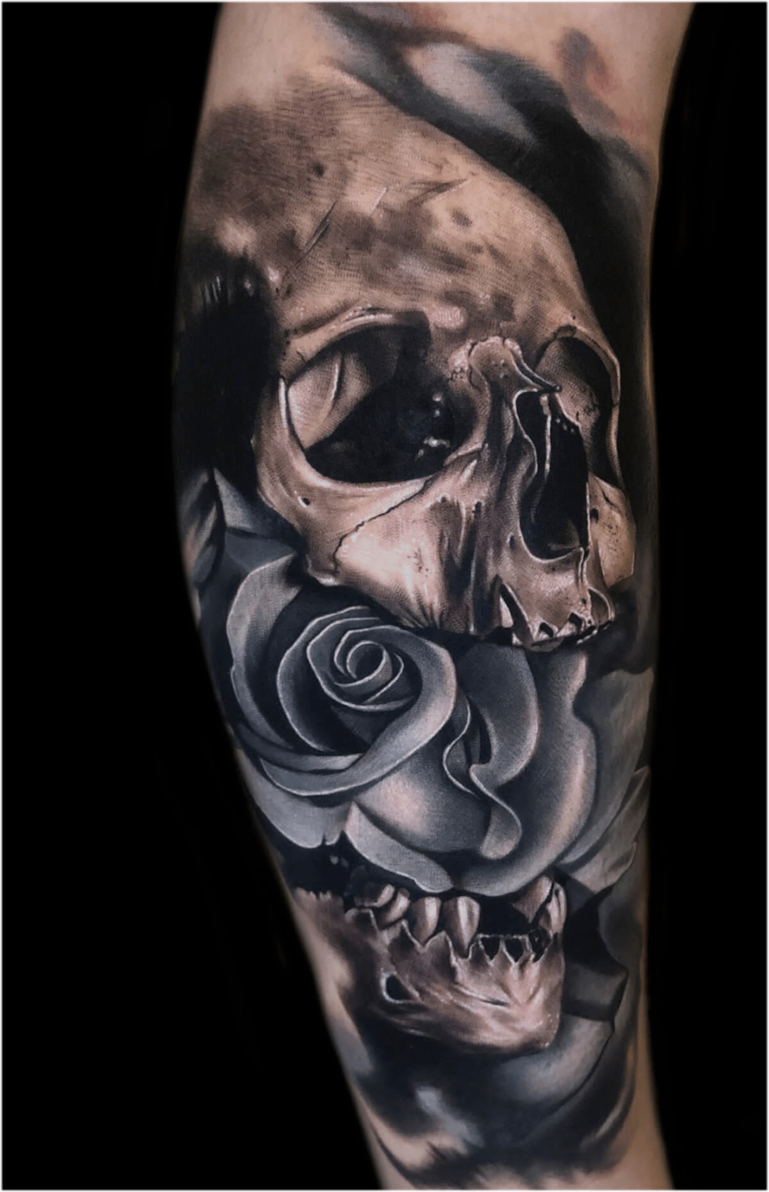 纹身师astin黑白现实主义