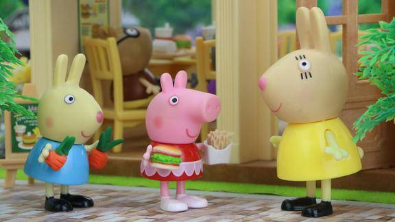 小猪佩奇幼儿园特别的野餐