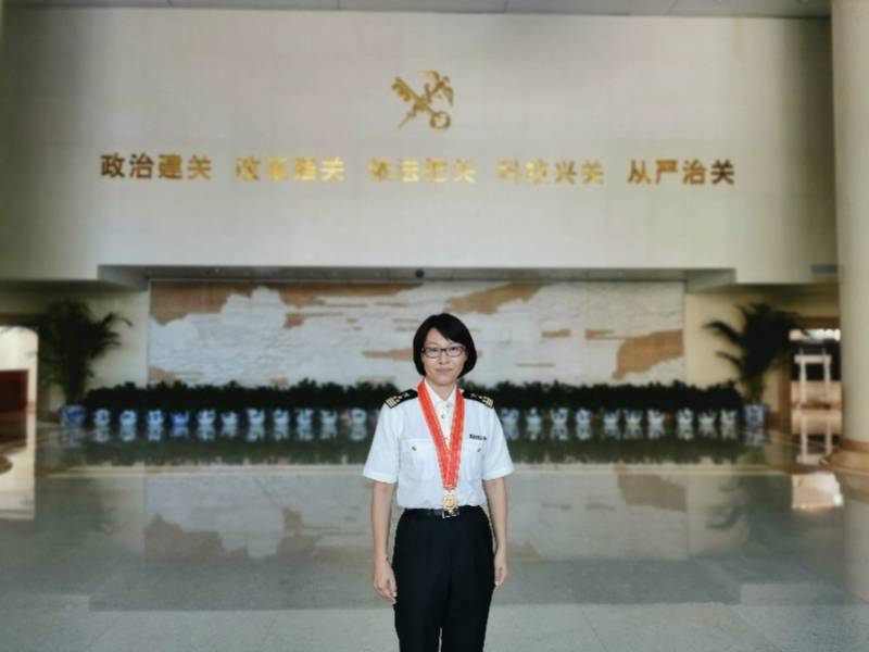 白云机场海关副关长杨杰推动疫情防控作业信息化