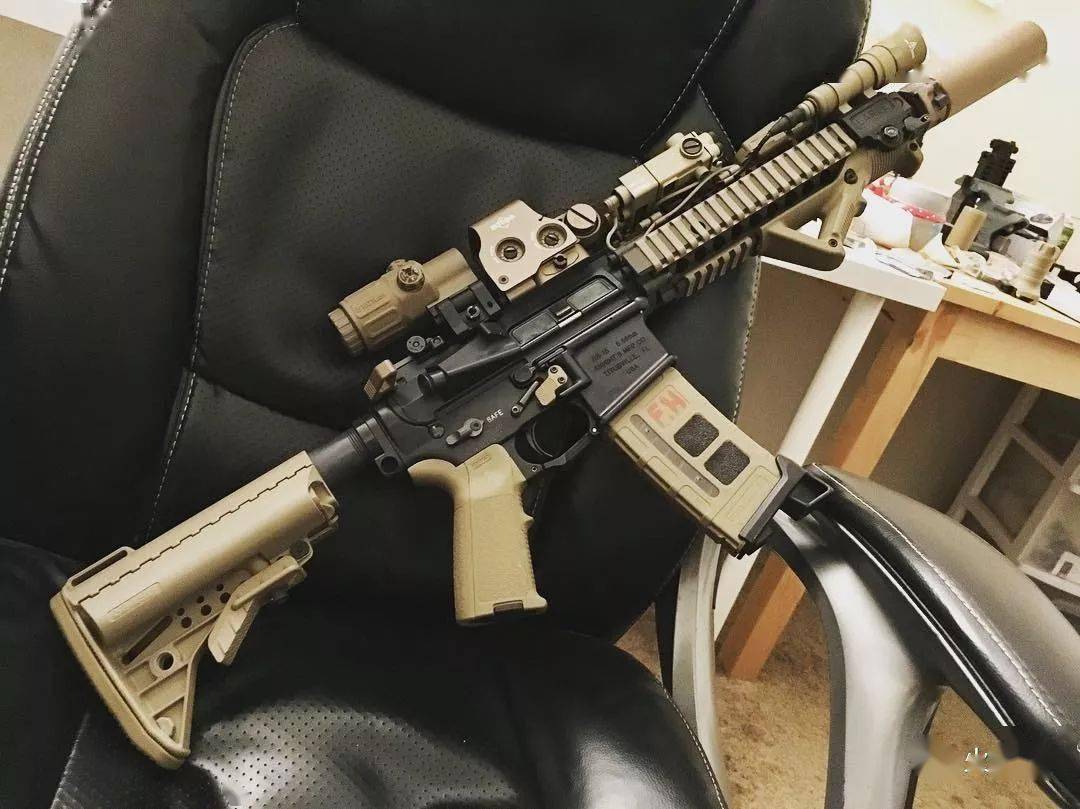 举头望明月eotech公司g33三倍增倍镜美图