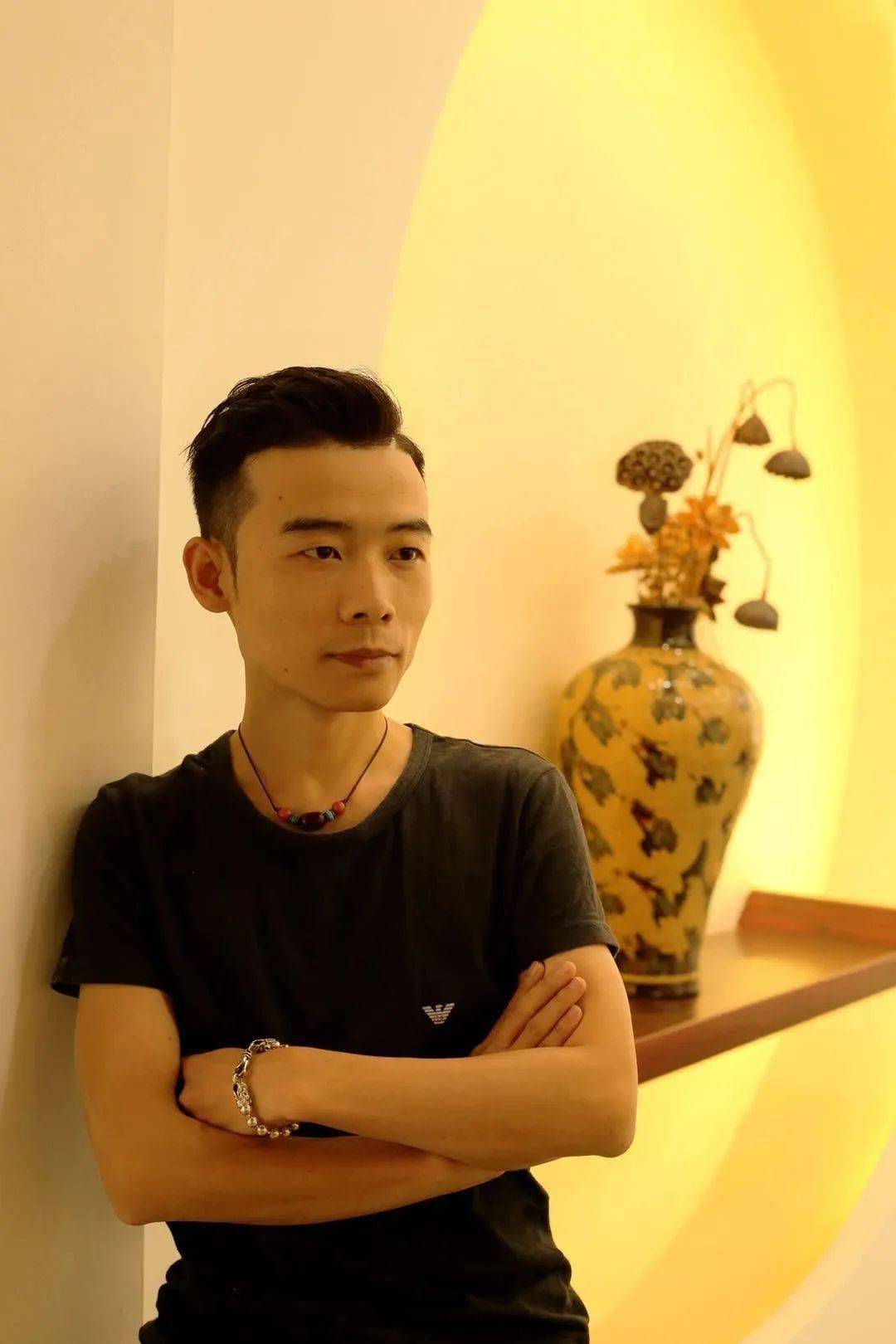 抟桃报春范志平