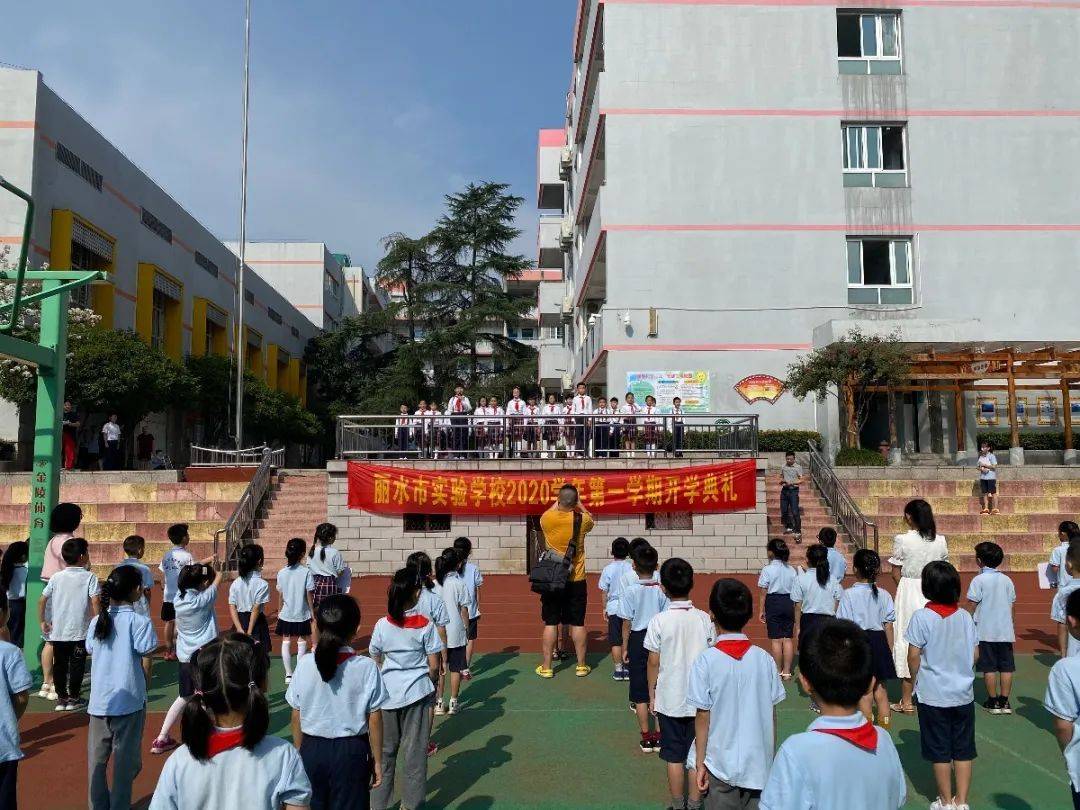 桃李园实验小学图片