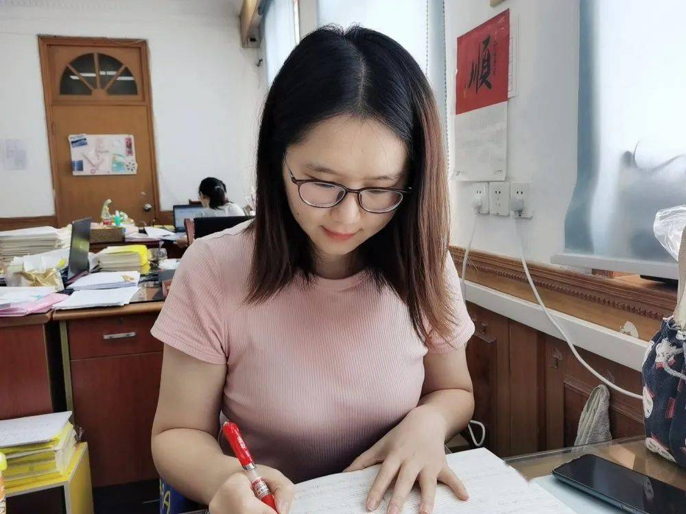 教学有心人# 肖彩虹老师肖老师坚信:教是为了"不教",学是为了"会 "..