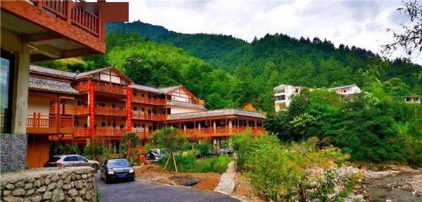 百村百变厚坪乡龙盘村乡村旅游异军突起开启群众致富大门