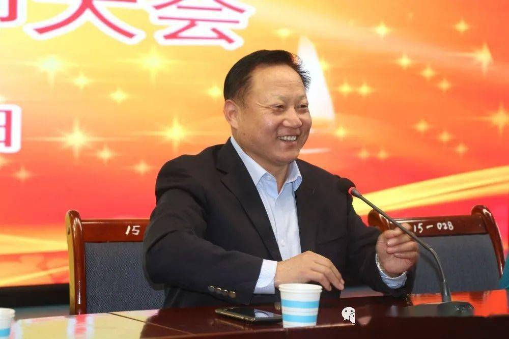 康乐一中庆祝第36个教师节暨优秀教师表彰大会