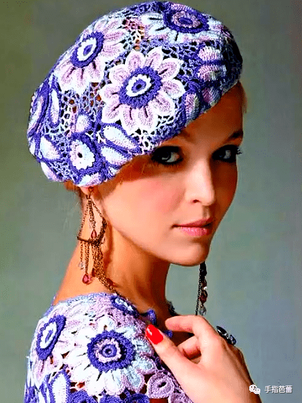 用爱尔兰花型钩织的秋冬帽下