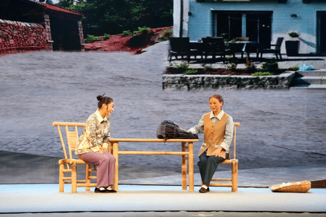 现代大型推剧《张老西嫁女》淮南专场演出即将点亮_凤台县