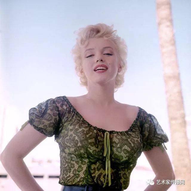 梦露和泰勒滚床单这个带反转的老八卦太有内味了