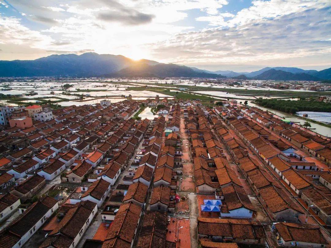 【国庆游方特·入住五星皇冠假日】打卡白塘湾,埭美古民居,厦门方特