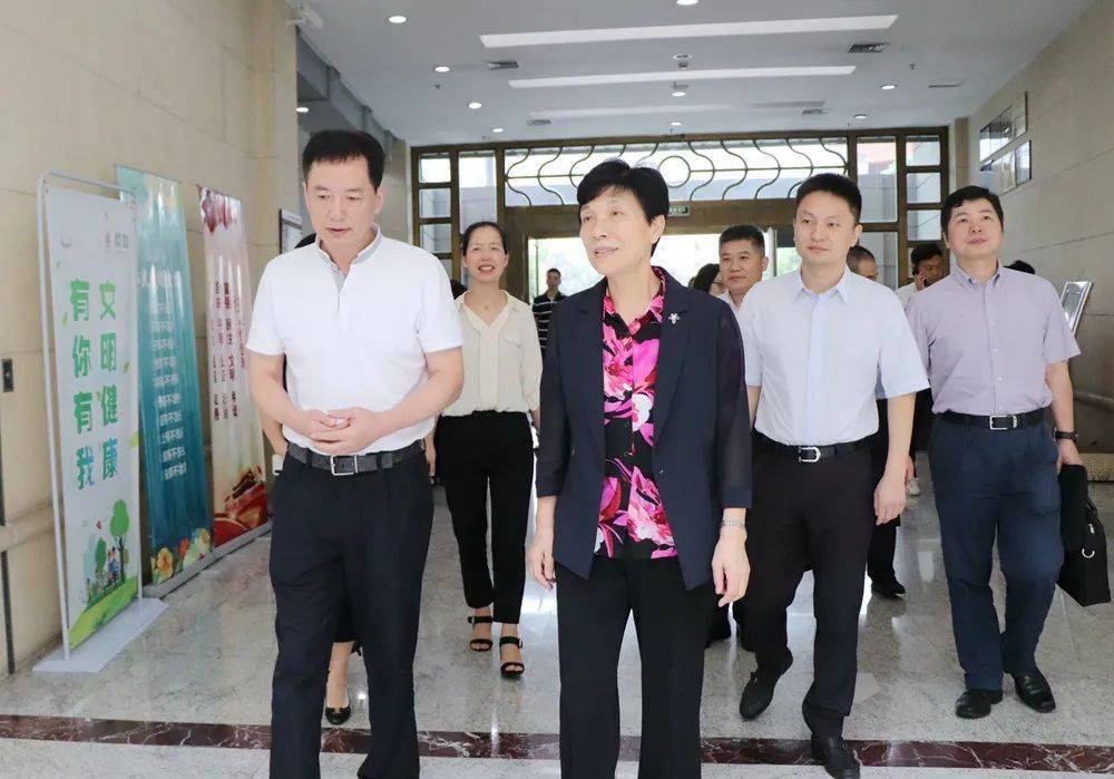 于跃敏来萧走访市人大代表