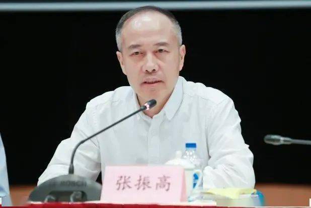 张振高对华信邮电和上海诺基亚贝尔先后转入保利集团表示热烈欢迎,此