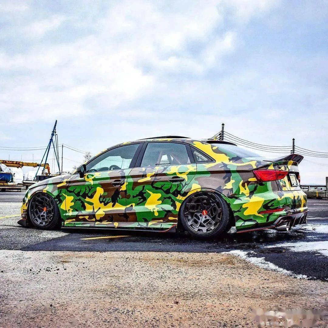 战斗迷彩涂装上身奥迪rs3改装案例