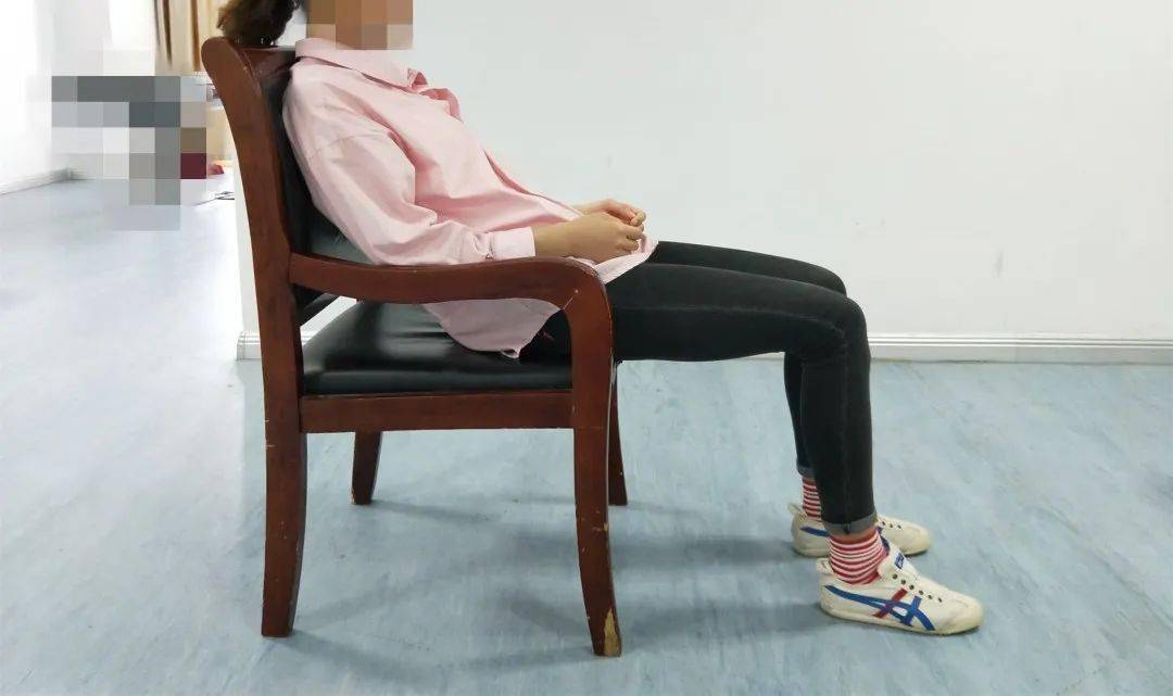 七大不良姿势你中招了吗?_腰椎