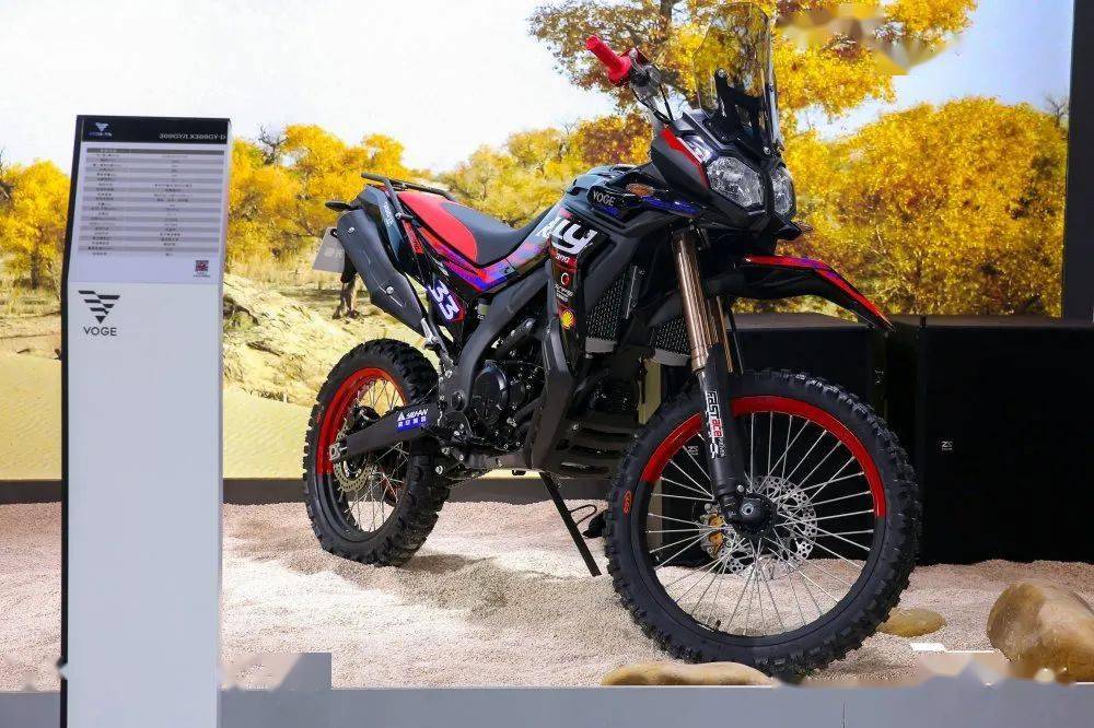 无极300gy rally▲无极650ds▲无极500ds▲无极300ds冒险休旅系列