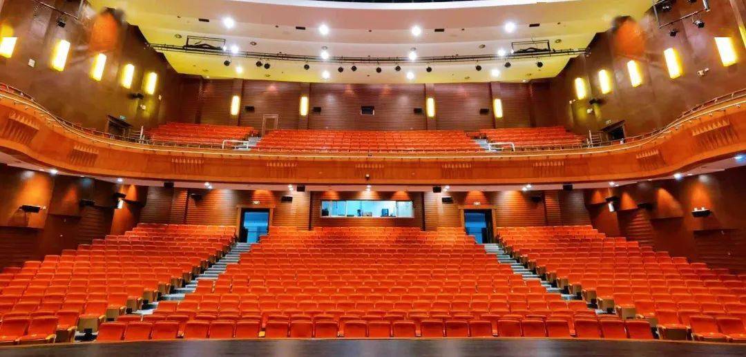 演出季的"金九银十","保利"承包你的观演行程_上海城市剧院