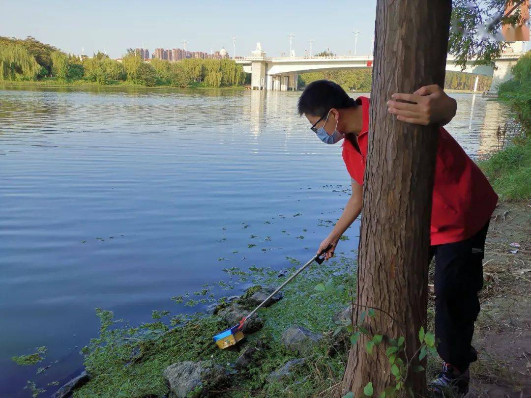 世界地球清洁日:保护地球的除了超人,还有"河小青"