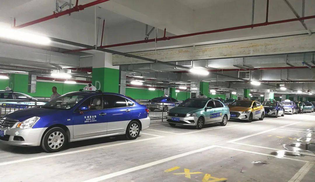 9月28日起,张家港高铁站停车场要收费了!_出租车