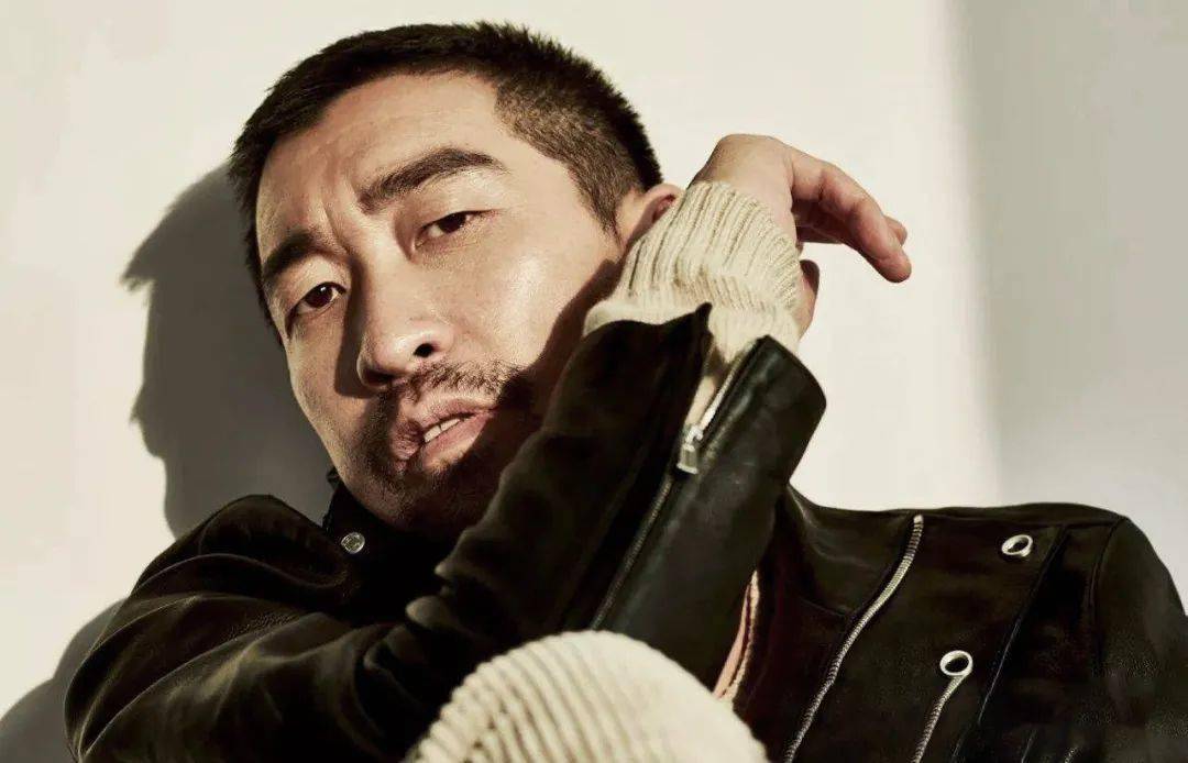 怒扇刘德华,掐郭富城屁股,这个男人真够狠!_王千源