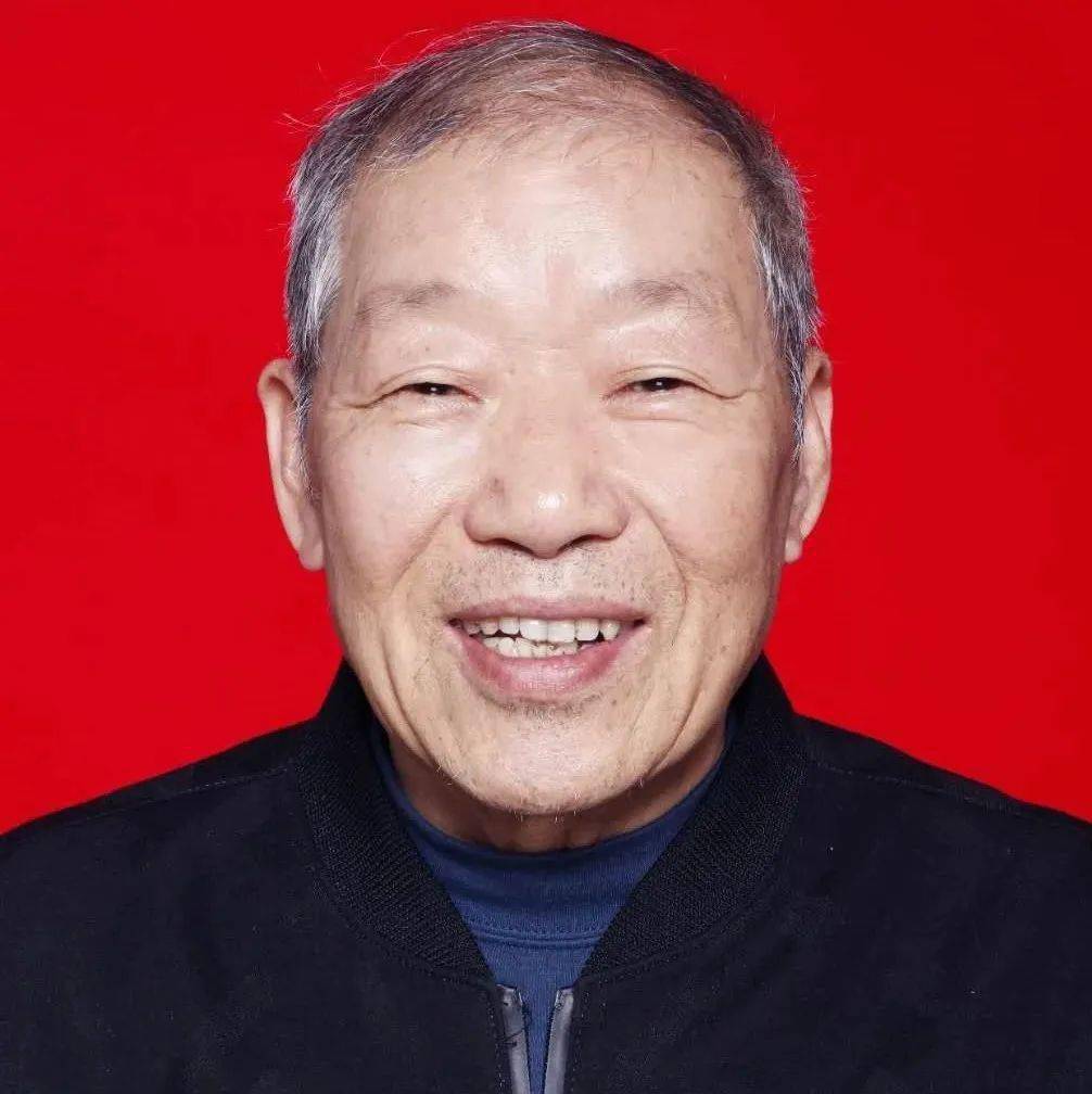 肖晖 主任医师肖晖,男,汉族,中共党员,1947年12月生,湖南茶陵人,曾任