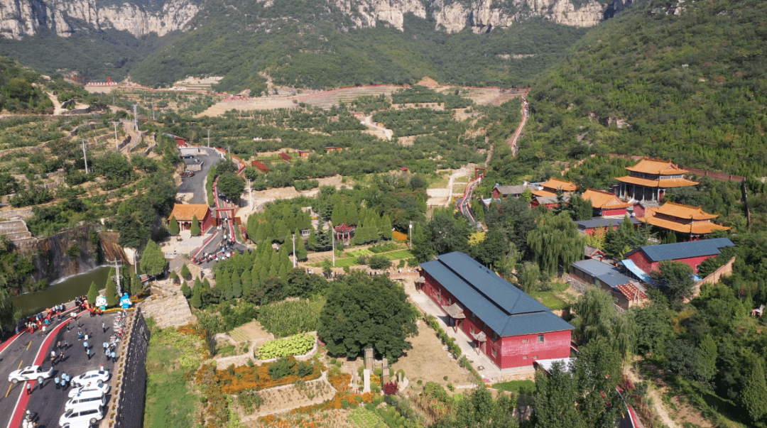 金沙河佛照山网红打卡地,或许是你喜欢的文化广场
