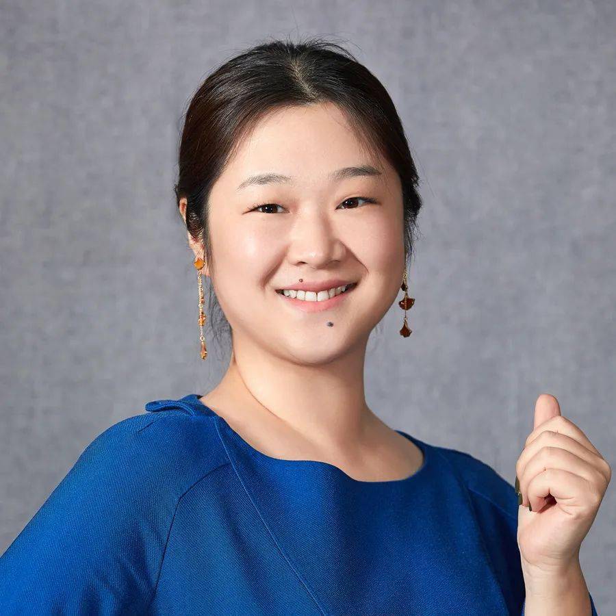 校长读诗·刘珊珊 | 教师如果不与学生在一起,就是在唱独角戏.