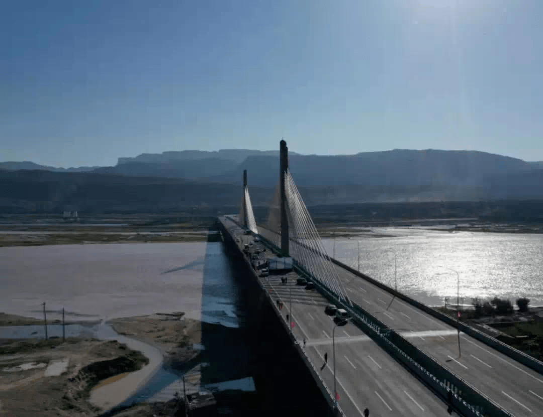 9月22日,记者从交通,交警部门获悉,9月12日至9月22日国道110线乌海