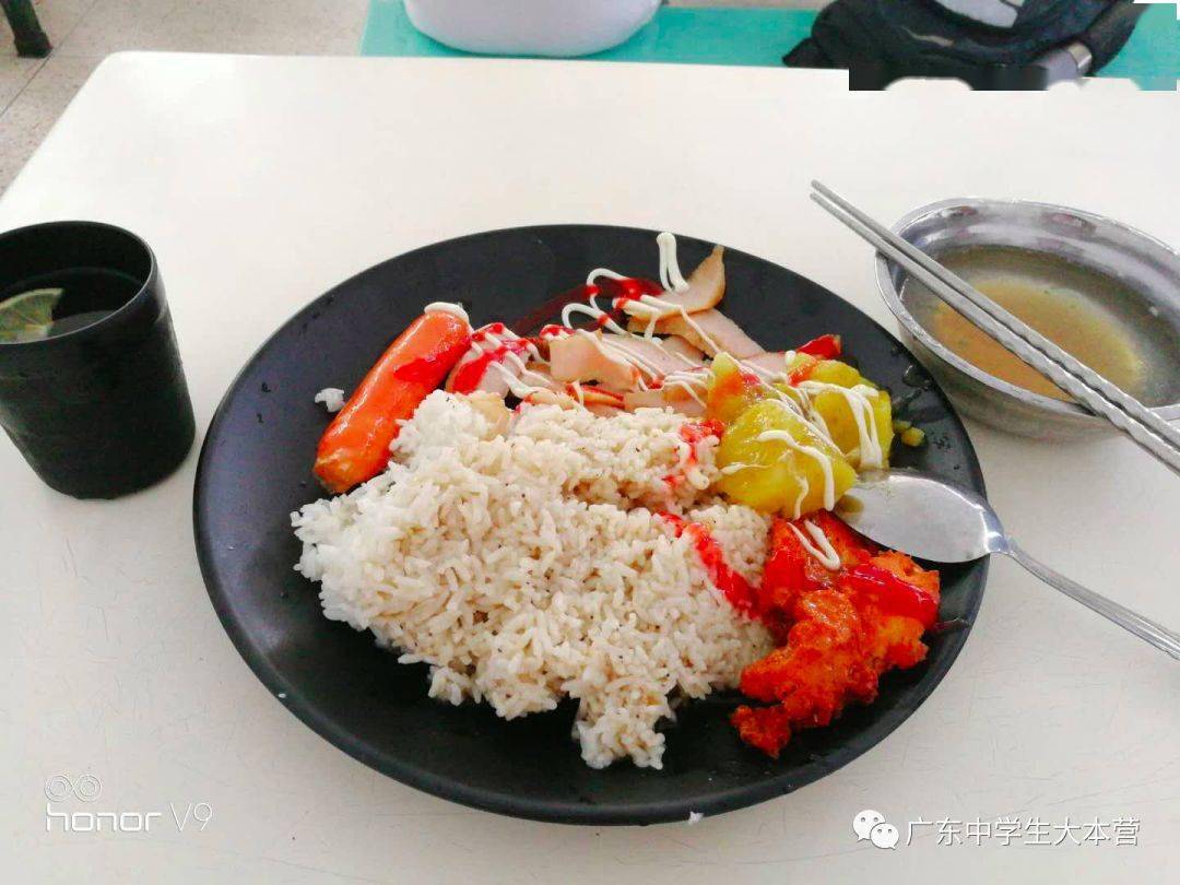 酸了广东各中学五星级食堂大pk人与人之间的差距就是这样被拉开