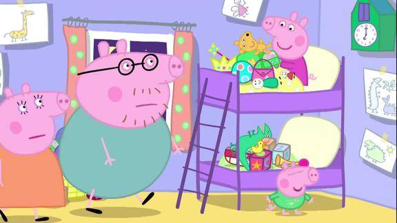 小猪佩奇他们玩具都在床上沾满了整个床还真是多呀