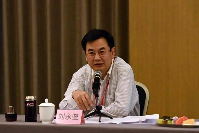 聚智破题卫星物联网产业发展战略高层论坛在京召开