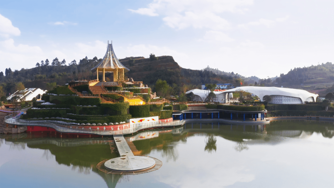 自驾导航:犍为世界茉莉博览园tel:0833-4233 555地址:犍为城区501路