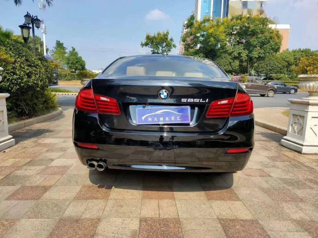 精品车源月供4444元2015年宝马525li领先版到店