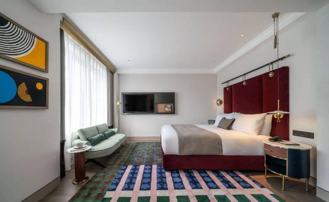 上海黑石m酒店毗邻黑石公寓与上海交响乐团神秘的音乐主题酒店为宾客