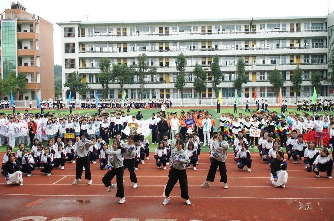 洪江一中2020年秋季运动会精彩瞬间