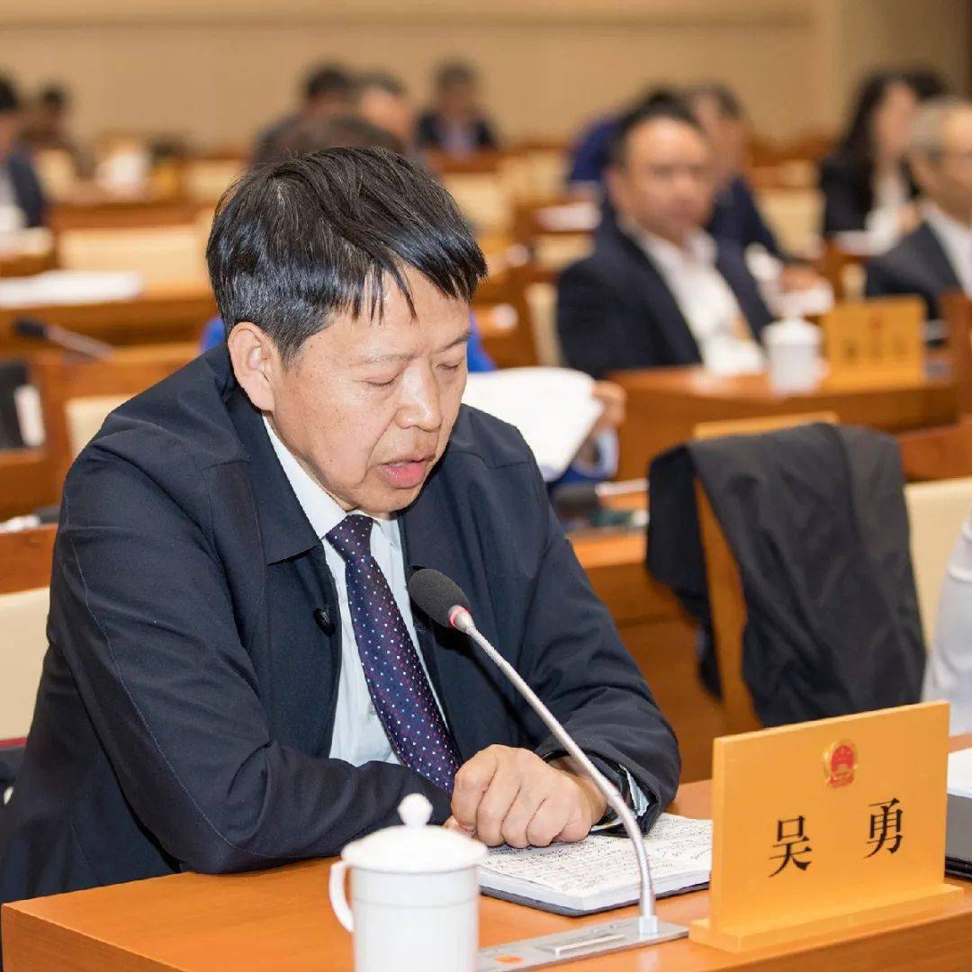 部分常委会委员,调研组成员发言文:袁治卫图:夏于洪审核:郑卜文编辑