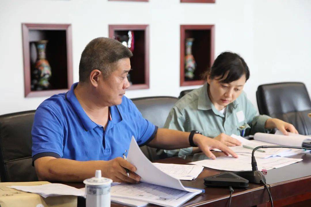 禾欣控股首次职称自主评审工作圆满完成