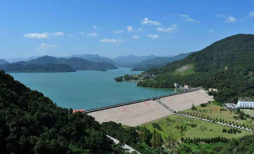 10月1日起,《台州市长潭水库饮用水水源保护条例》正式实施