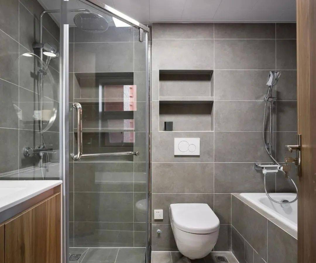 教你几招,5㎡的卫生间也能装出大空间!