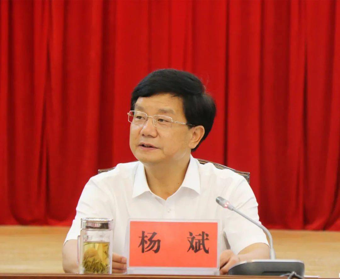 周兴国,杨静,潘红伟,徐晓梅,李先祥,夭建国,李志勇,李能,蒲涌,杨树荣