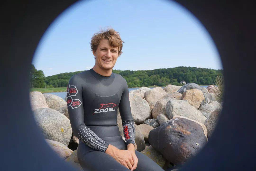 助力阳朔铁三zaosu带你选胶衣