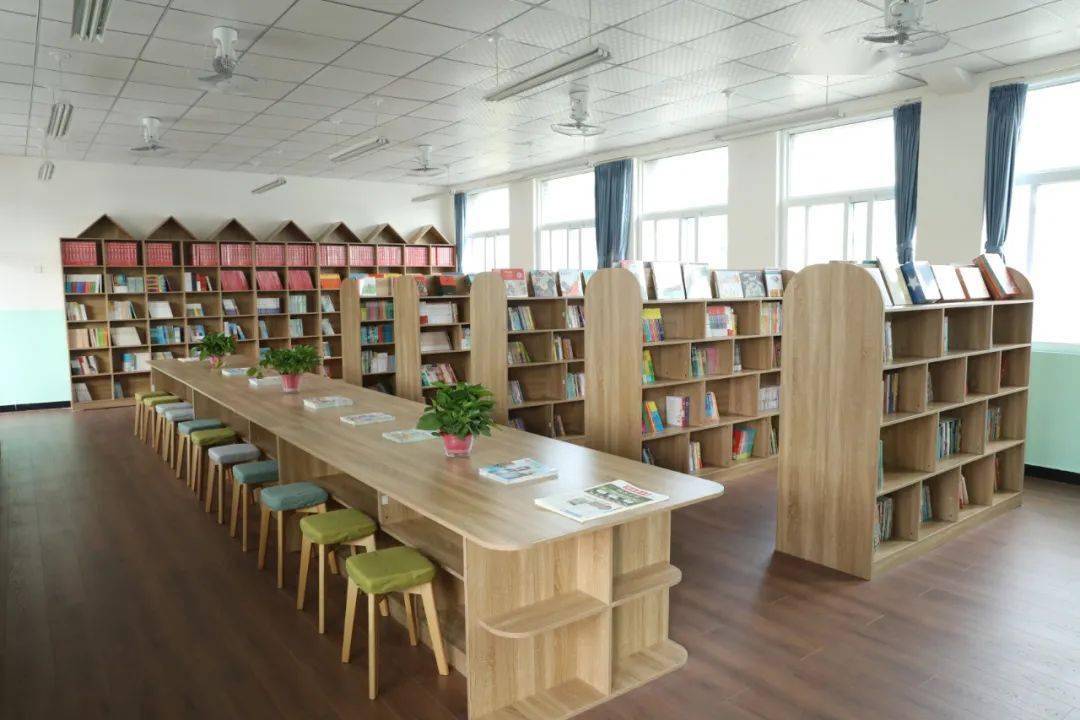 沪豫"团"结 麦田里崛起硬件一流的希望小学