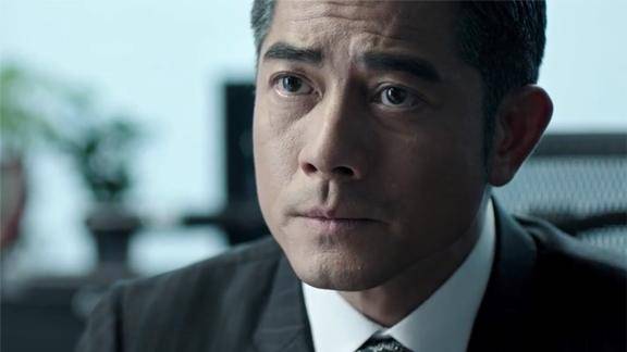 寒战2莫sir的人去了港大水库刘杰辉用无人机跟踪他们