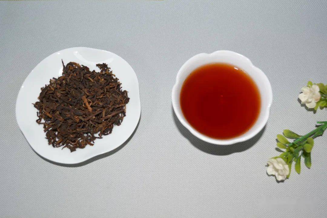 天氣轉涼多喝六堡茶