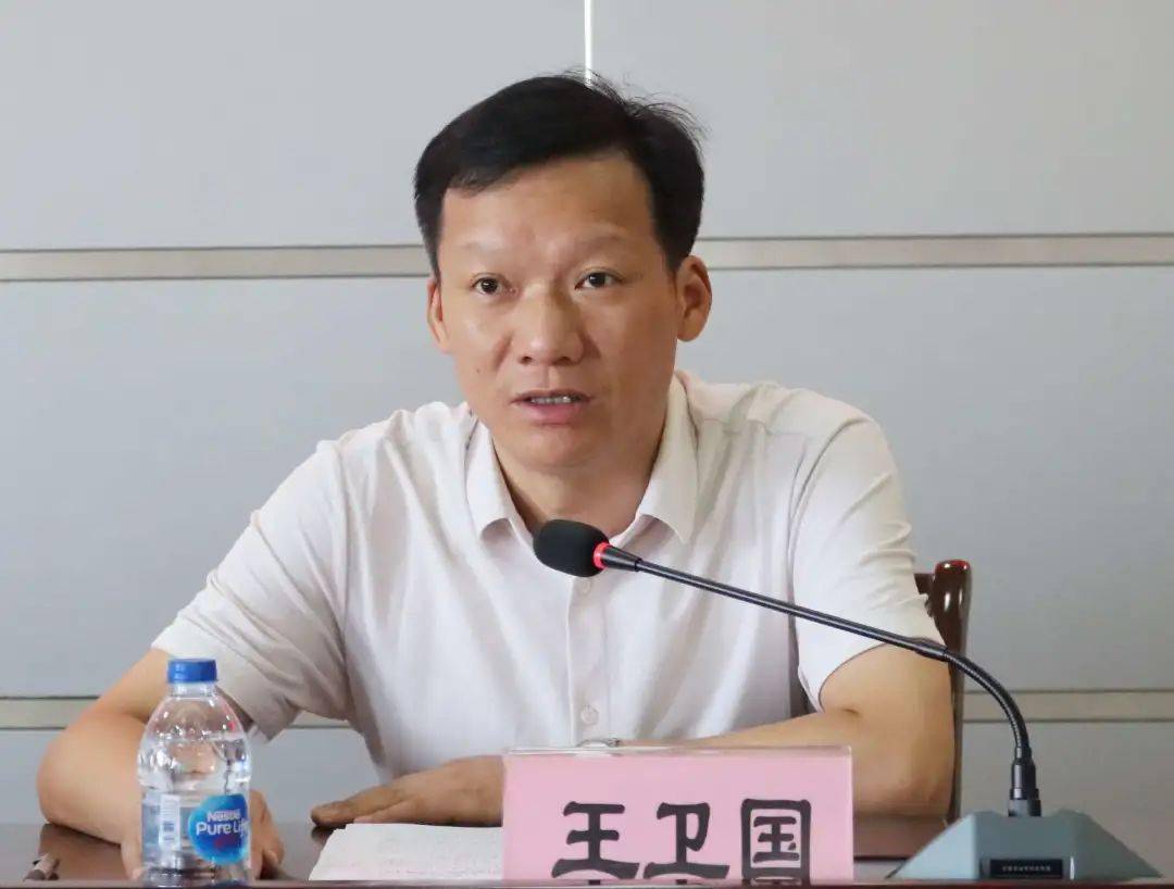 我镇举行市三院托管社区卫生服务中心签约仪式