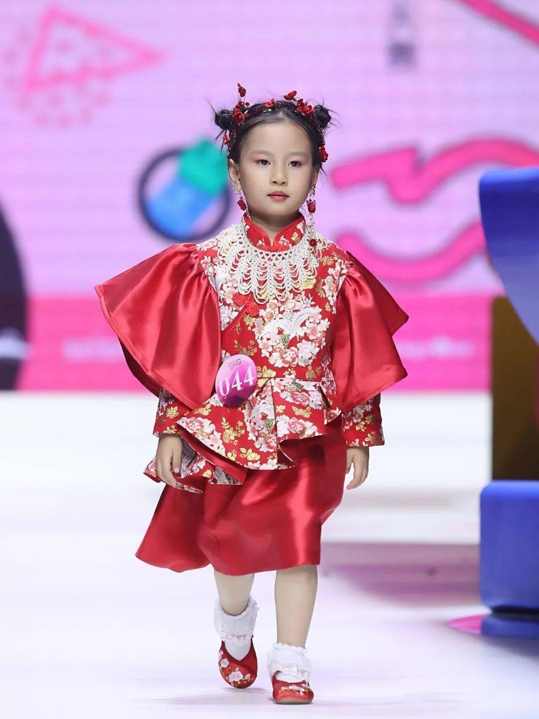 景熙薛欣宜史沛珊李牧遥王思妍丁溯盈马伊涵王子涵史乃月丁歆钥炫步