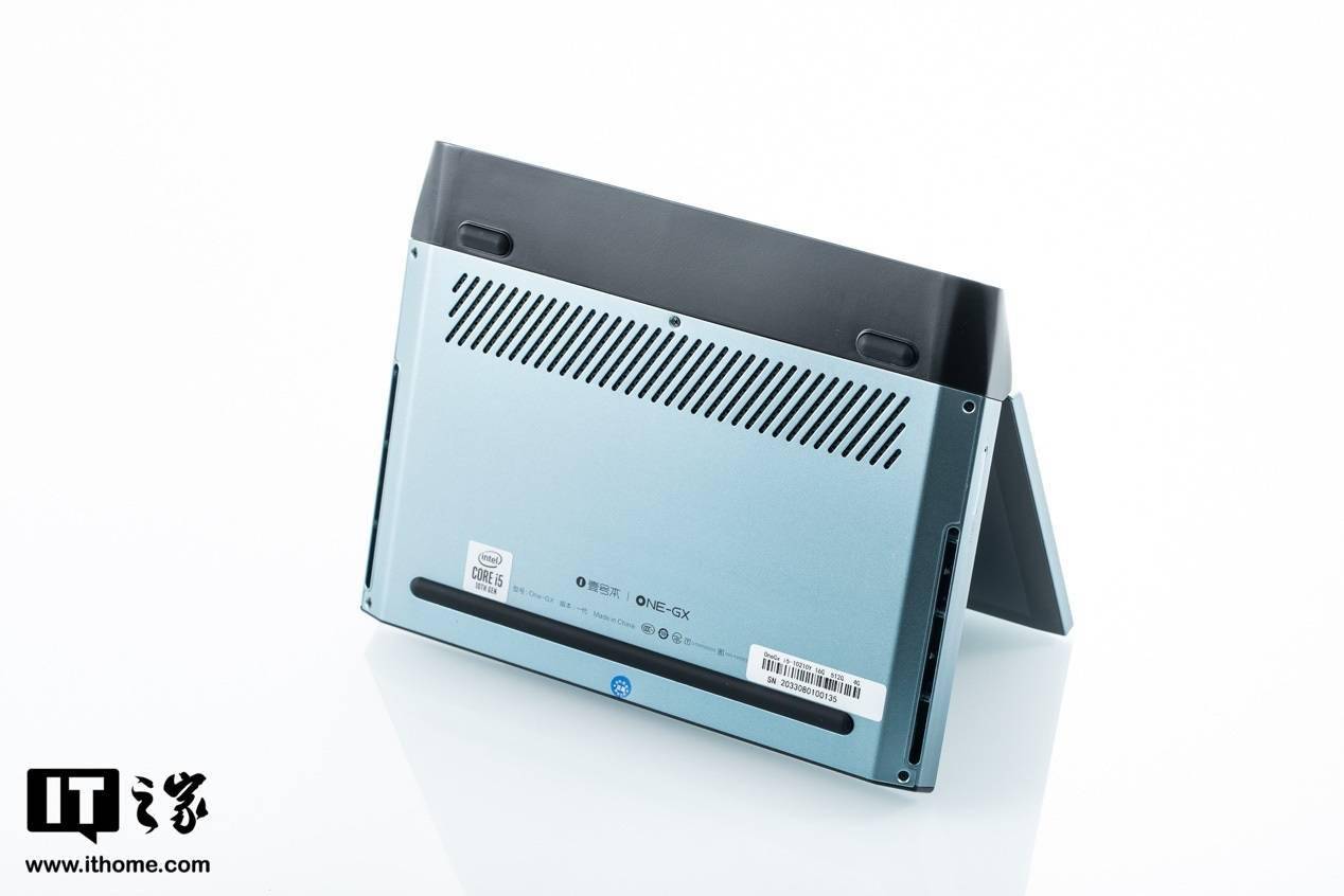 【it之家开箱】壹号本 one gx 图赏:7 寸掌机,支持手柄